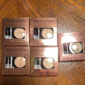 Revolution flawless foils eyeshadow